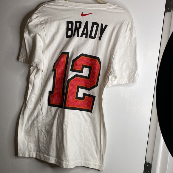 Nike Tee Tampa Bay Buccaneers -Tom Brady - Picture 4 of 5